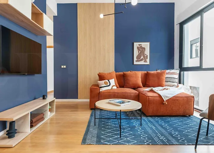 Inviting Apartment In The Center By Rems